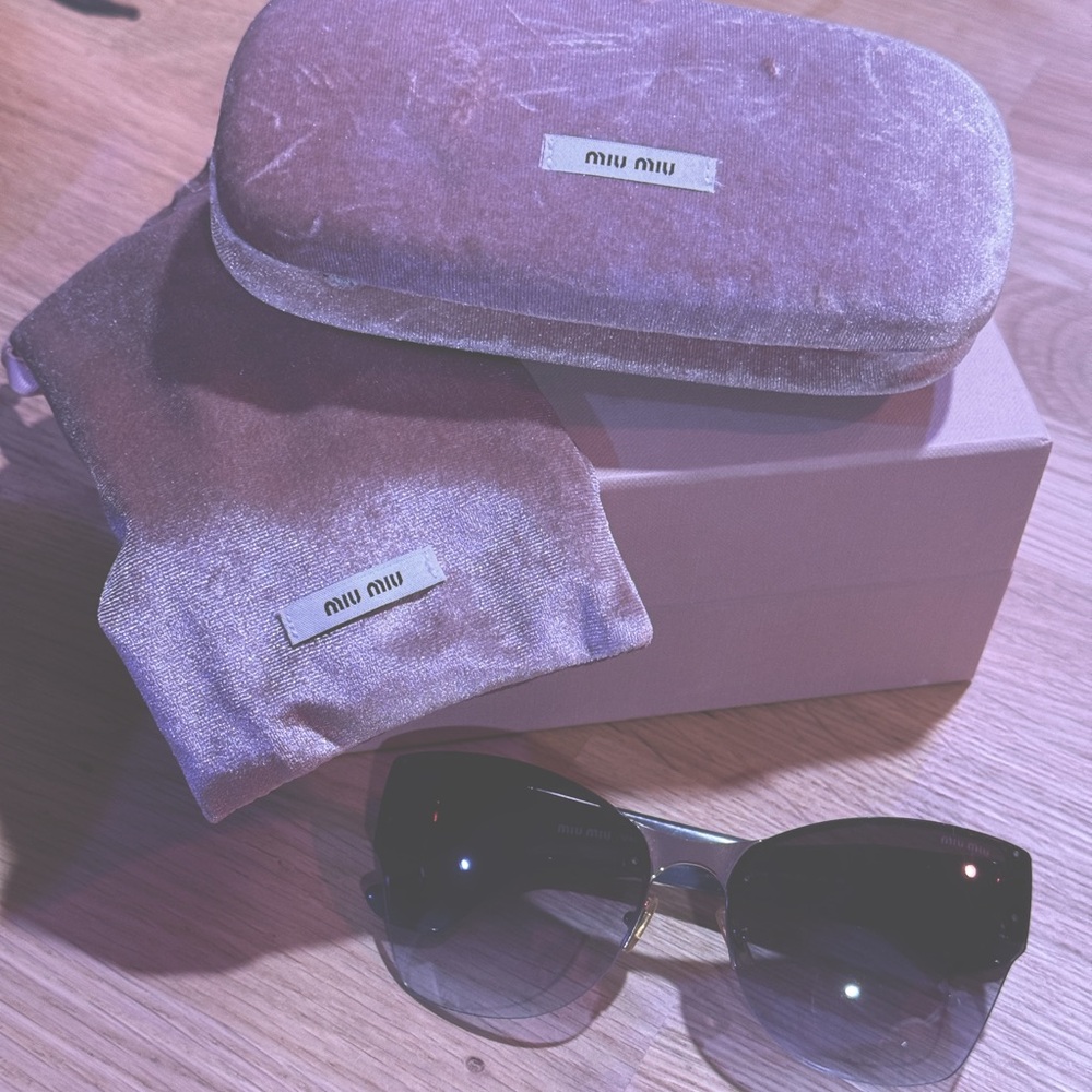 Miu Miu Cat Eye Sunglasses